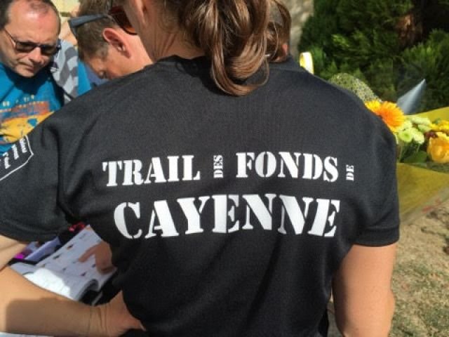 Trail des Fonds de Cayenne Trail des Fonds de Cayenne